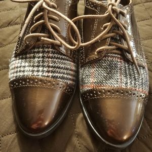 anne klein louisa oxford